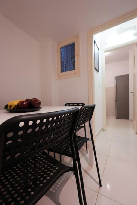 Syntagma Square, 70Sqm Pentelis Sunny Apartment Афіни Екстер'єр фото