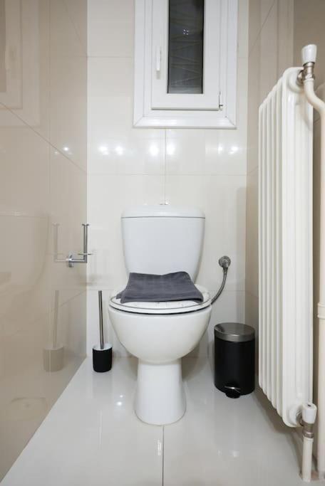 Syntagma Square, 70Sqm Pentelis Sunny Apartment Афіни Екстер'єр фото