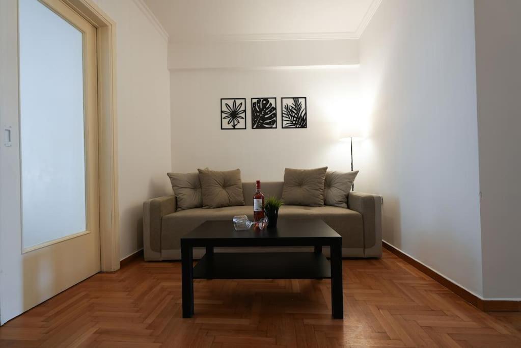 Syntagma Square, 70Sqm Pentelis Sunny Apartment Афіни Екстер'єр фото