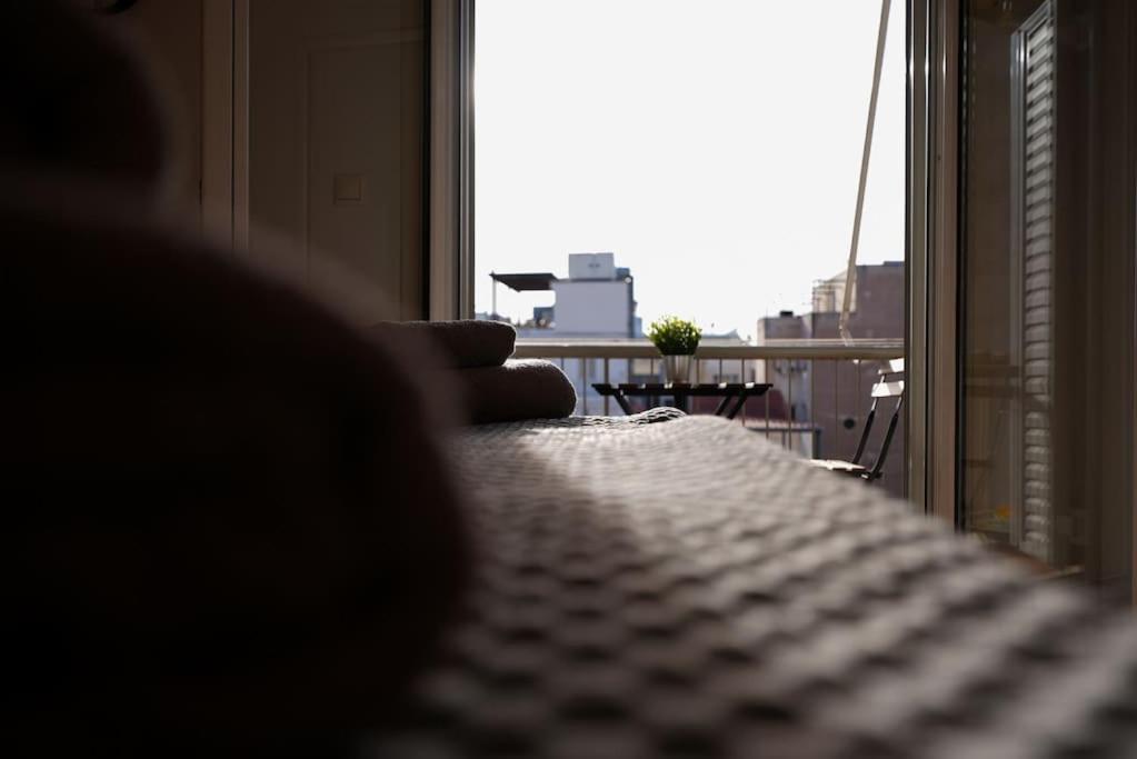Syntagma Square, 70Sqm Pentelis Sunny Apartment Афіни Екстер'єр фото