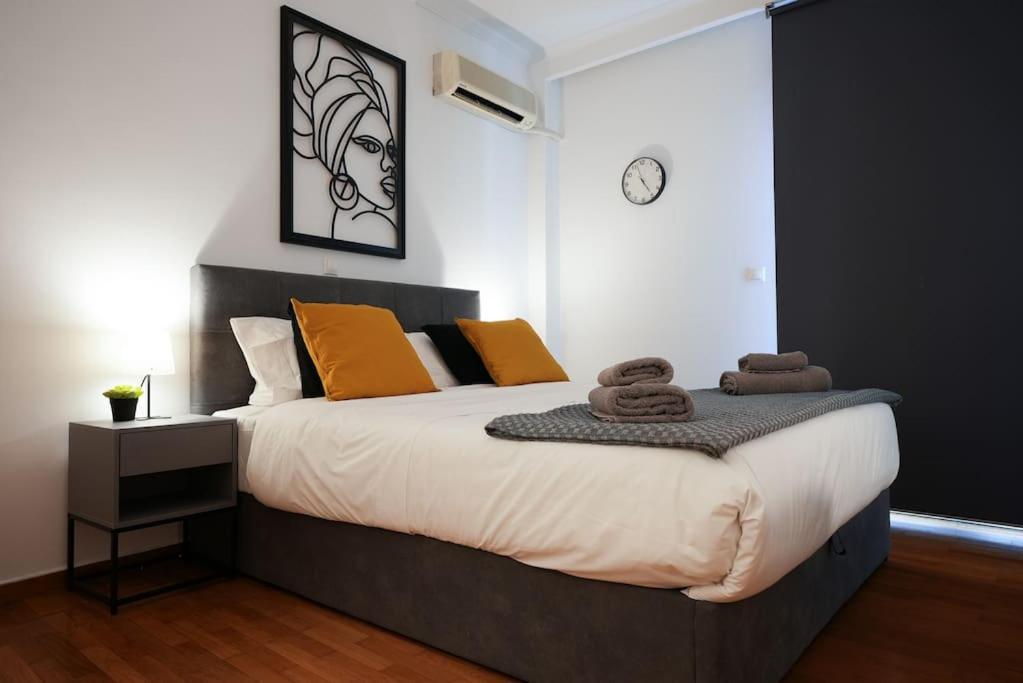 Syntagma Square, 70Sqm Pentelis Sunny Apartment Афіни Екстер'єр фото